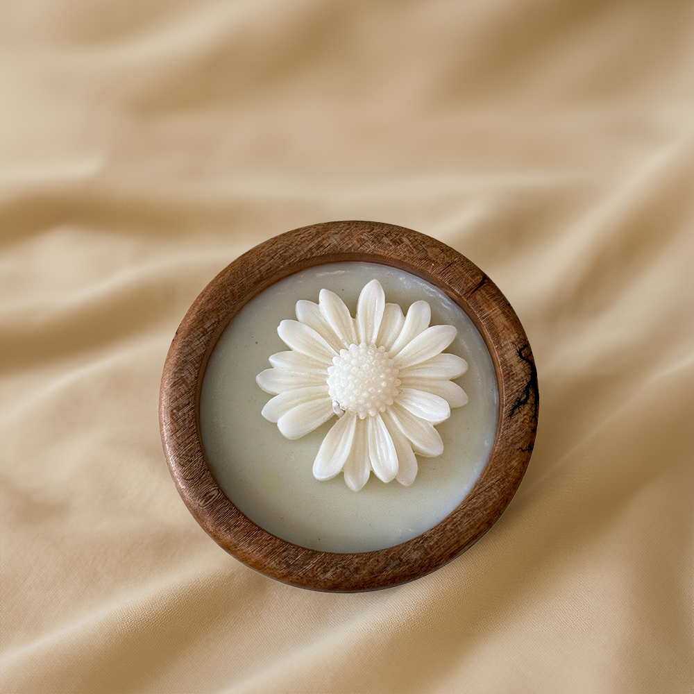 Lightning ball scented candle