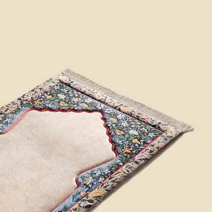 سجادة صلاة فاخرة بتصميم زهور
