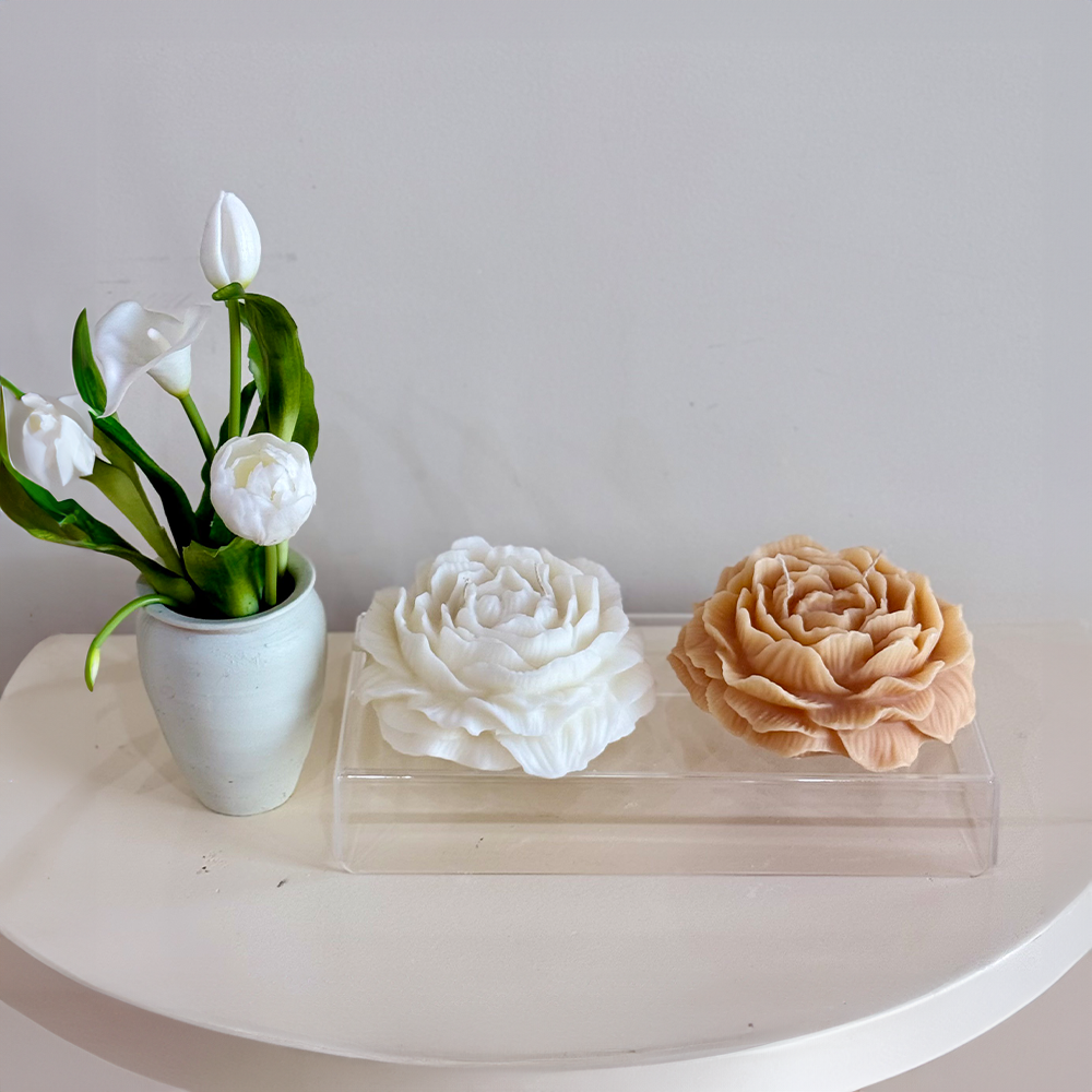 Large flower candle